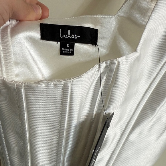 Lulu's White Mini Dress - Picture 4 of 4